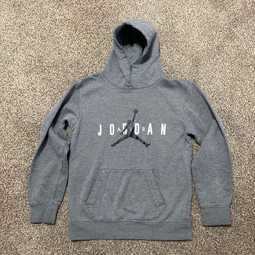JORDAN | Air Jordan Gray Hoodie size Kids XL